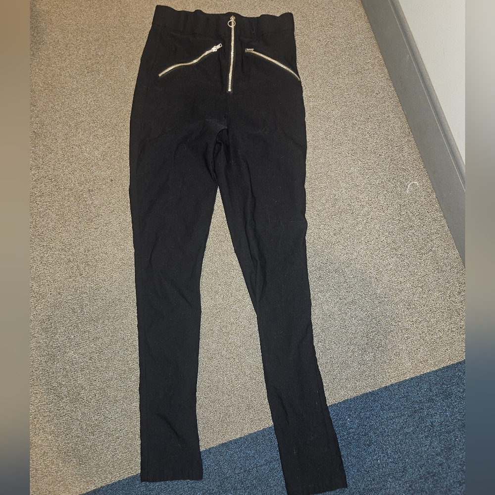 Garage Black High-Waisted Pants with Zipper Detail Size S